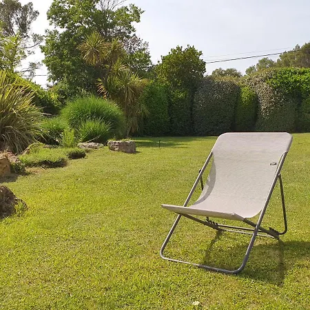 La Emeraude Bed & Breakfast